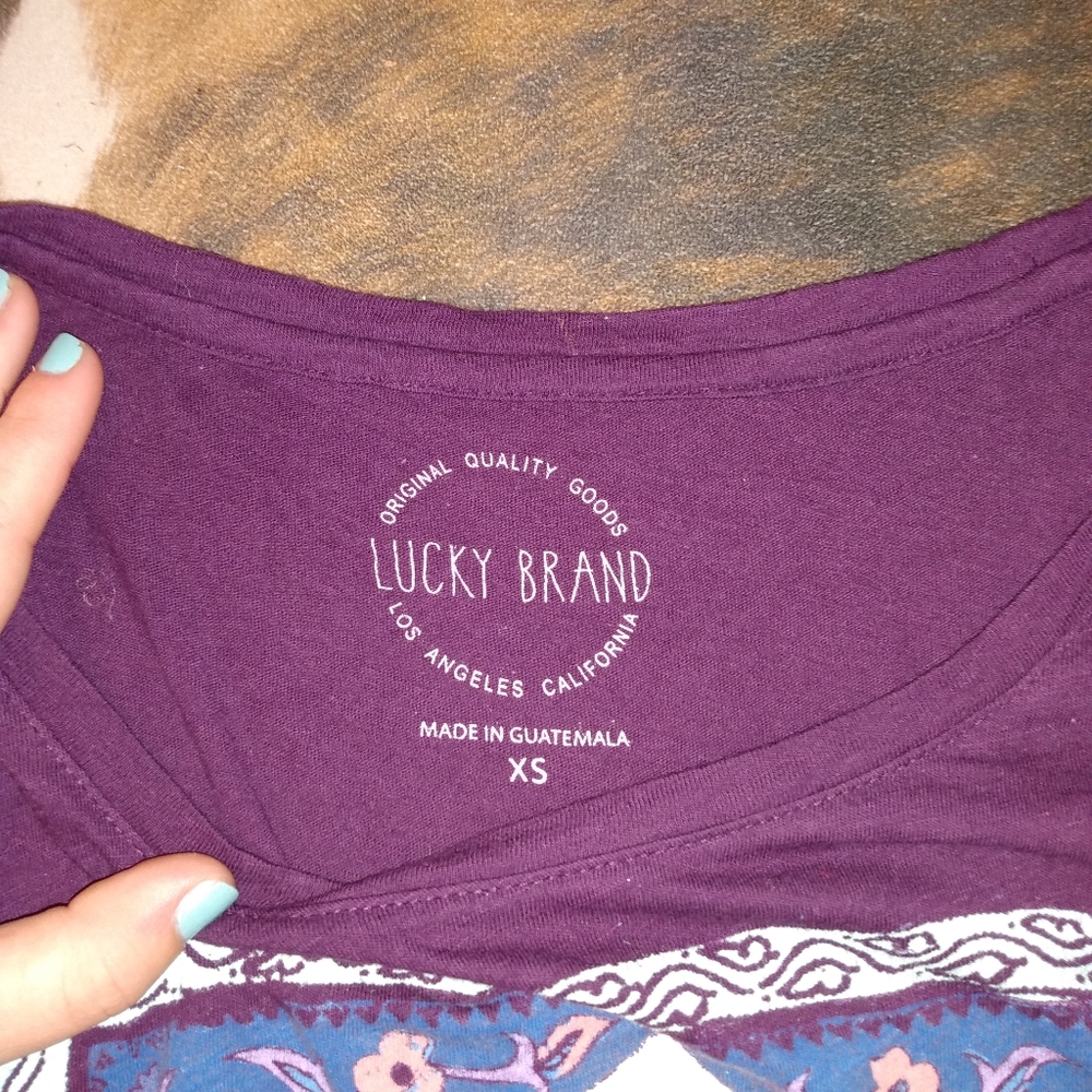 shirt - Picture 2 of 2